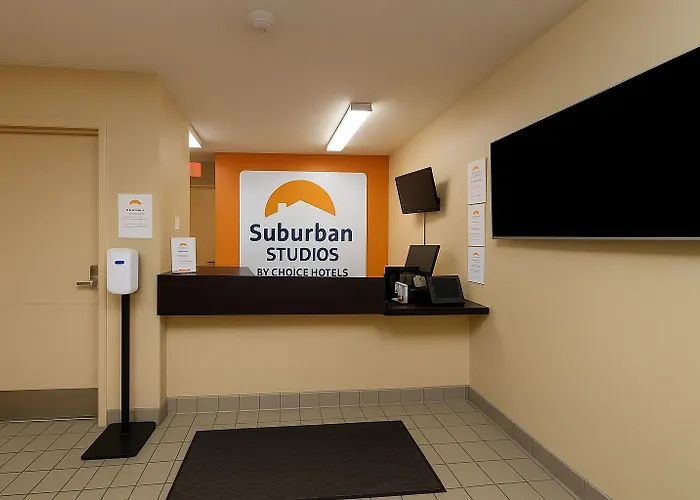 Hotel Suburban Near Hanes Mall 4*