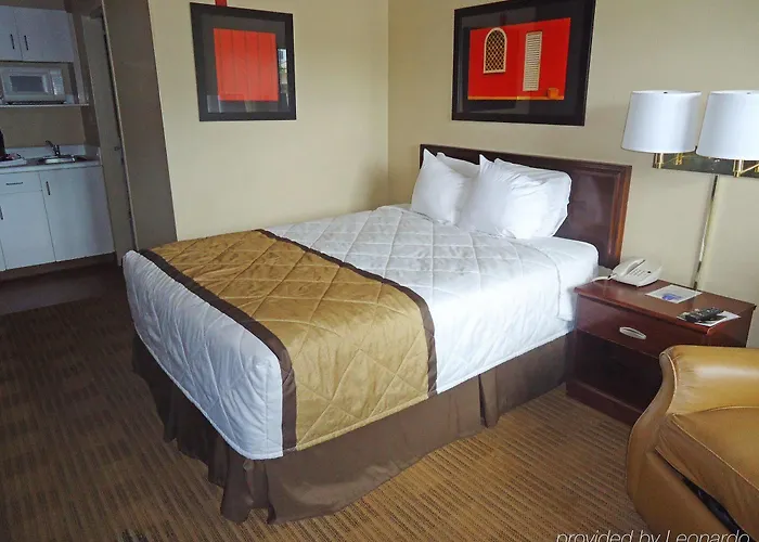 Suburban Near Hanes Mall Hotel 4*